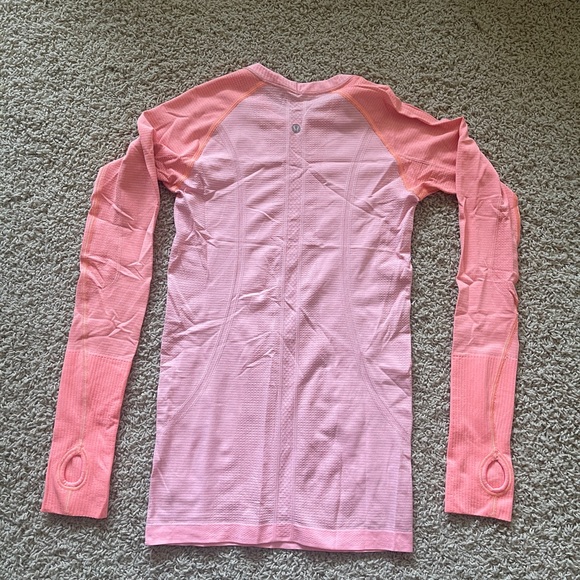 Lululemon Long Sleeve Workout Top - Picture 3 of 3